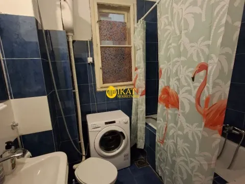 Izdavanje, dvosoban stan, 80m², Cvetni Trg, Vračar Sve Podlokacije - image 8