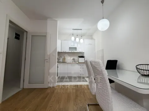Rent, one bedroom apartment, 49m², Central Point, Podgorica - image 4