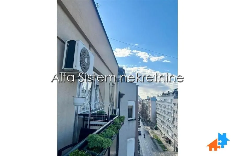 Rent, three bedroom apartment, 77m², Vračar Sve Podlokacije, Beograd