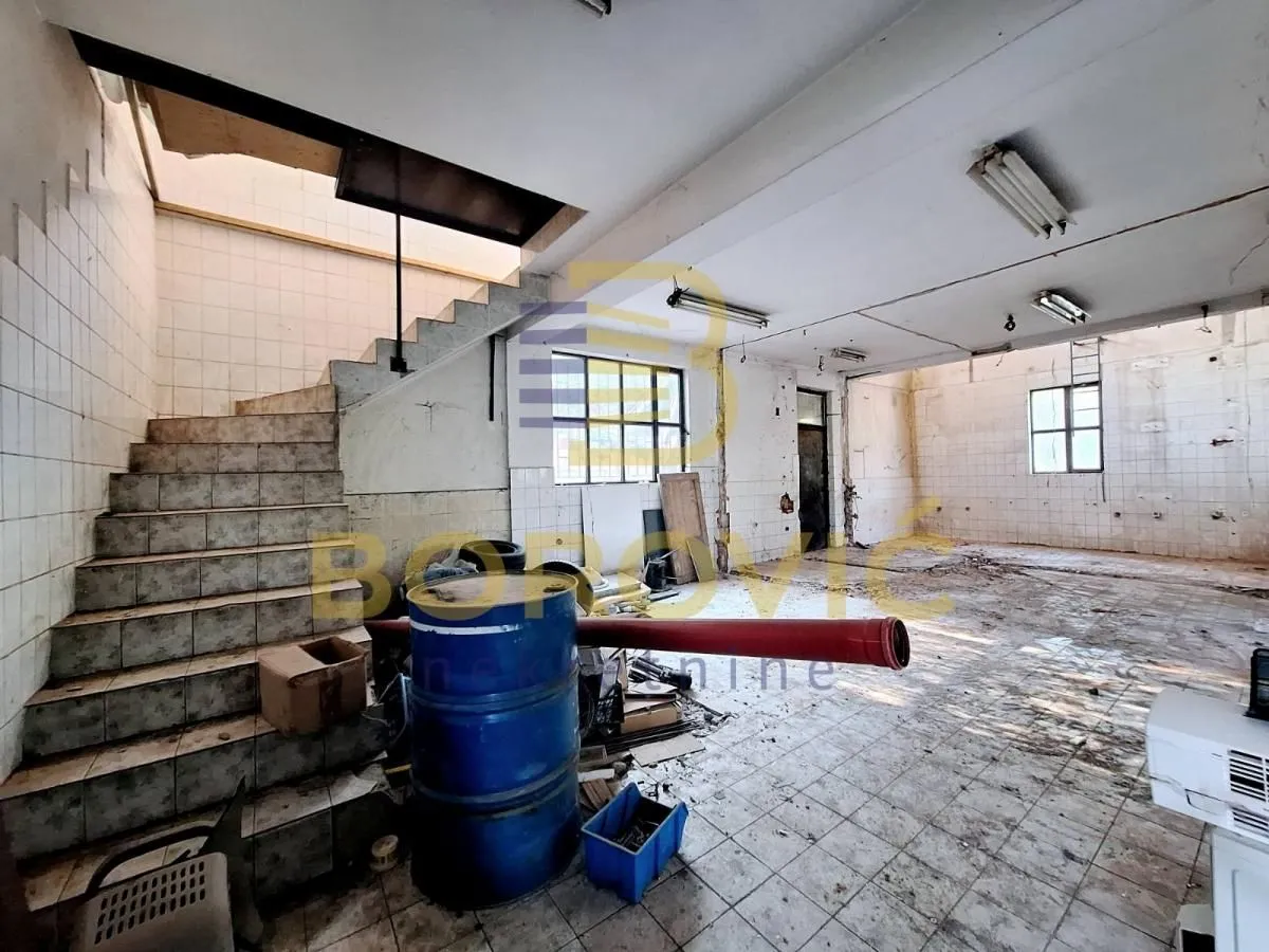 Rent, office space, 560m², Veliki Mokri Lug, Zvezdara Sve Podlokacije