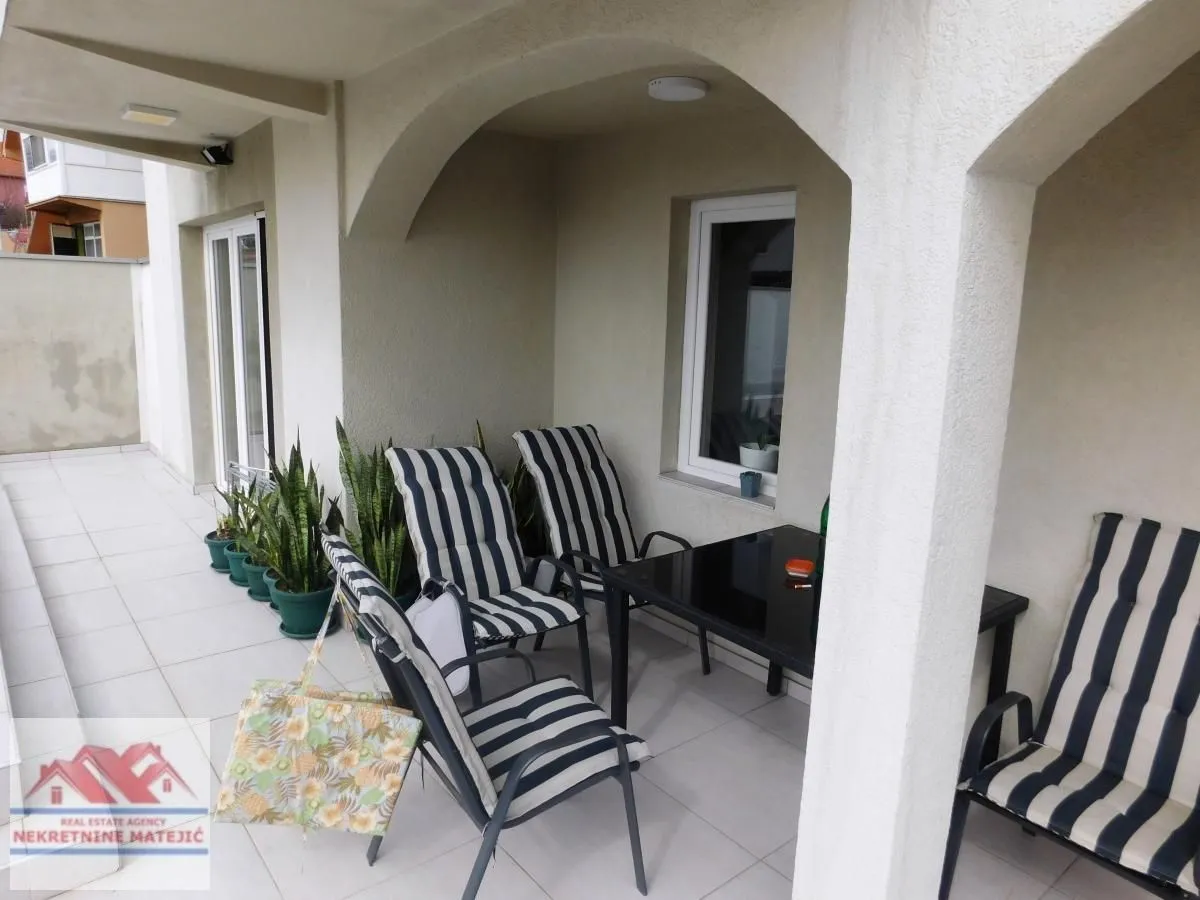 Prodaja, kuća, 250m², Ćava, Kragujevac