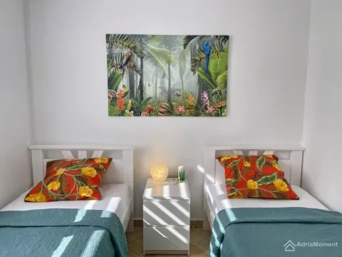 Prodaja, kuća, 118m², Krašići, Tivat - image 8