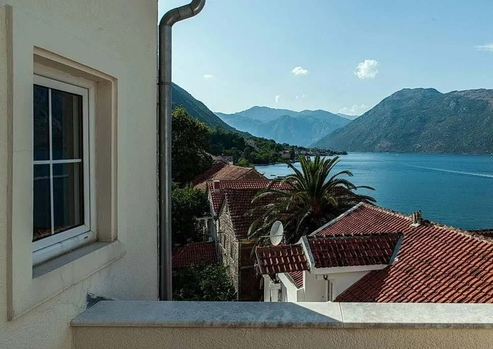 Prodaja, jednosoban stan, 54m², Prčanj, Kotor
