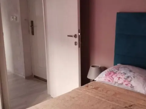 Izdavanje, jednosoban stan, 40m², Bijeli Do, Budva - image 5