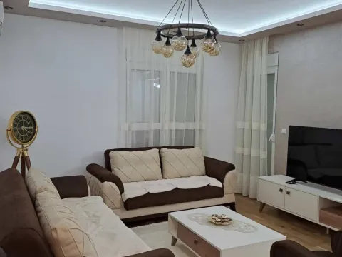 Izdavanje, dvosoban stan, 66m², Zabjelo, Podgorica - image 3