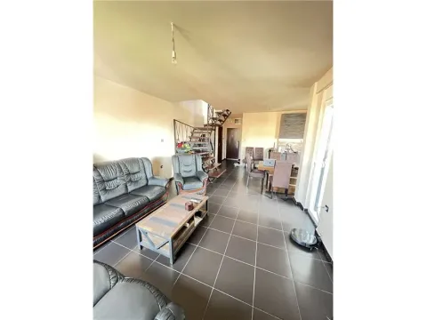 Prodaja, stan, 110m², Durlan, Niš - image 8