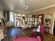 Prodaja, trosoban stan, 97m², Kotor, Crna Gora - image 8