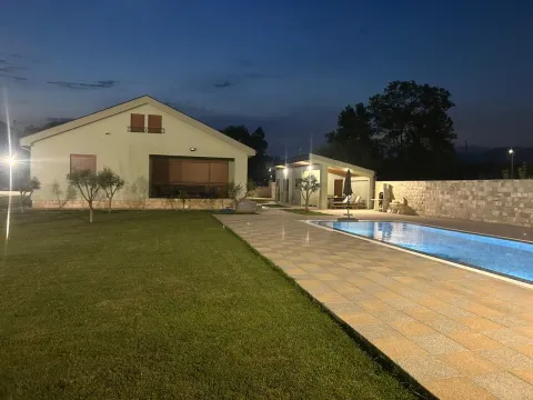 Rent, house, 220m², Ćurilac, Danilovgrad - image 3