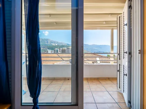 Prodaja, trosoban stan, 124m², Budva, Crna Gora - image 11