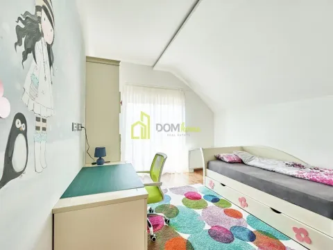 Prodaja, kuća, 255m², Vranići, Podgorica - image 13