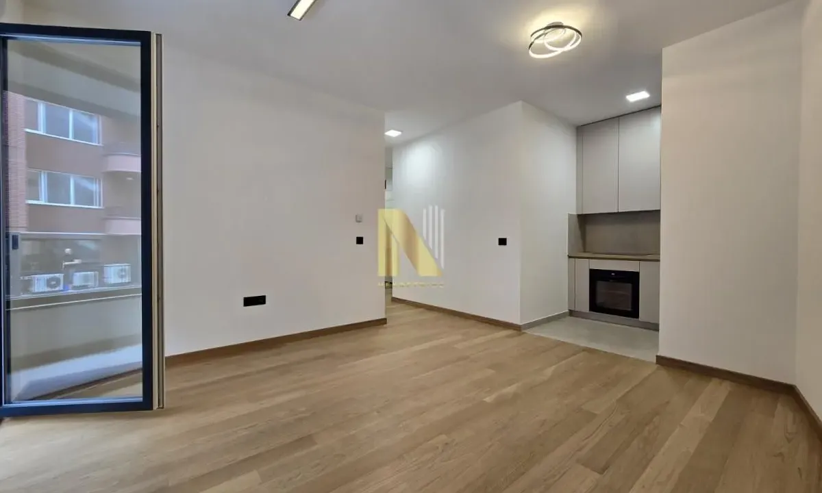 Izdavanje, jednosoban stan, 43m², Grbavica, Novi Sad Sve Podlokacije