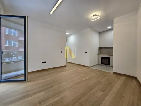 Izdavanje, jednosoban stan, 43m², Grbavica, Novi Sad Sve Podlokacije - image 1