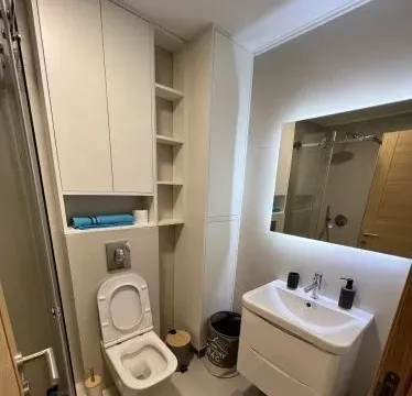 Izdavanje, jednosoban stan, 47m², City Kvart, Podgorica - image 6