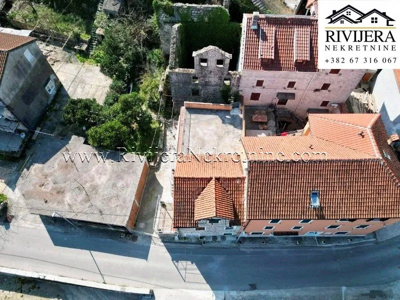 Prodaja, kuća, 220m², Stoliv, Kotor