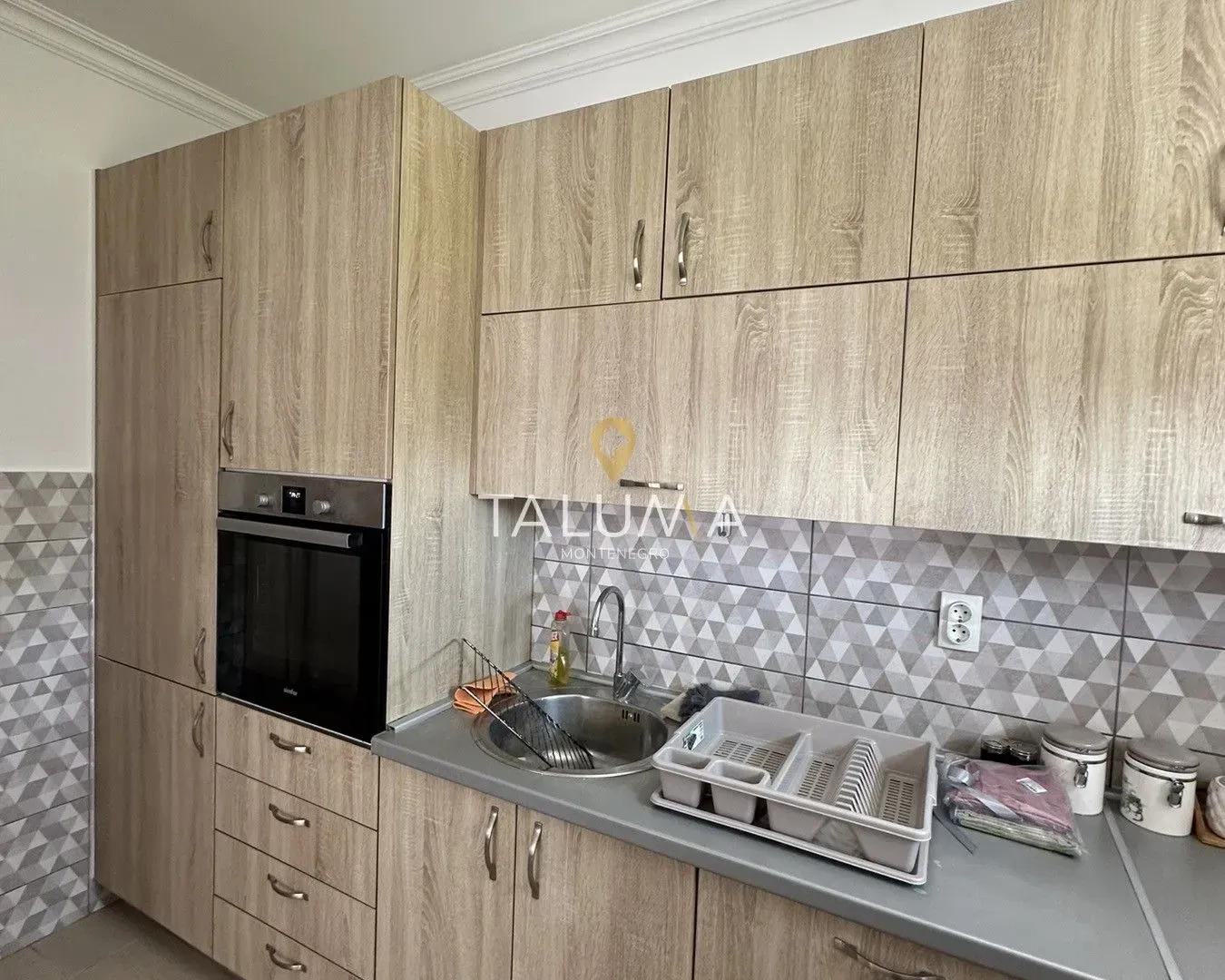 Rent, house, 100m², Cijevna, Podgorica