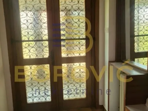 Prodaja, kuća, 320m², Rušanj, Beograd - image 7