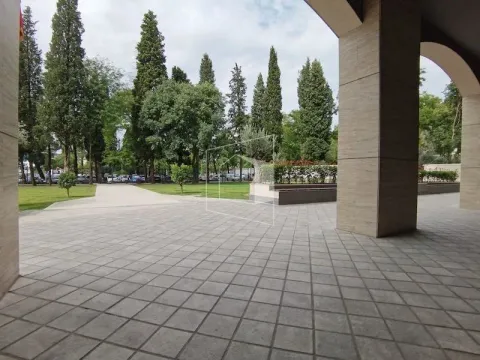 Izdavanje, stan, 52m², Pod Goricom, Podgorica - image 16