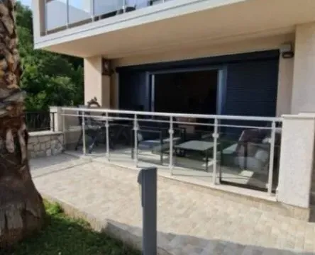 Izdavanje, dvosoban stan, 80m², Pržno, Budva - image 4
