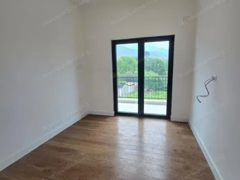 Prodaja, dvosoban stan, 70m², Tivat, Crna Gora - image 13