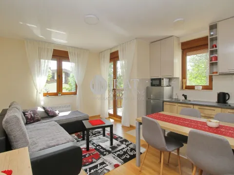 Prodaja, jednosoban stan, 39m², Centar, Zlatibor