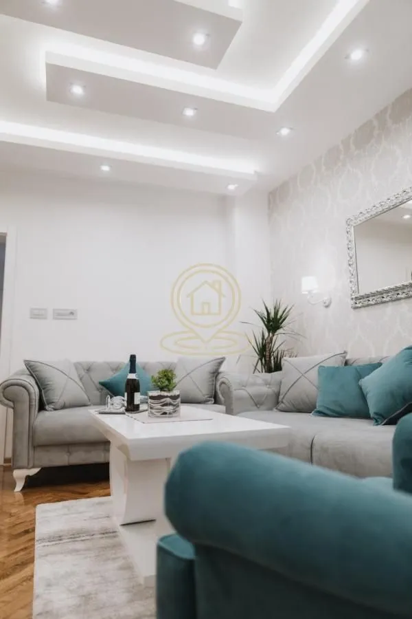 Prodaja, jednosoban stan, 40m², Centar, Novi Sad