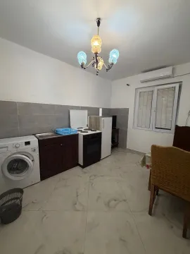 Rent, studio apartment, 30m², Gradiošnica, Tivat - image 2