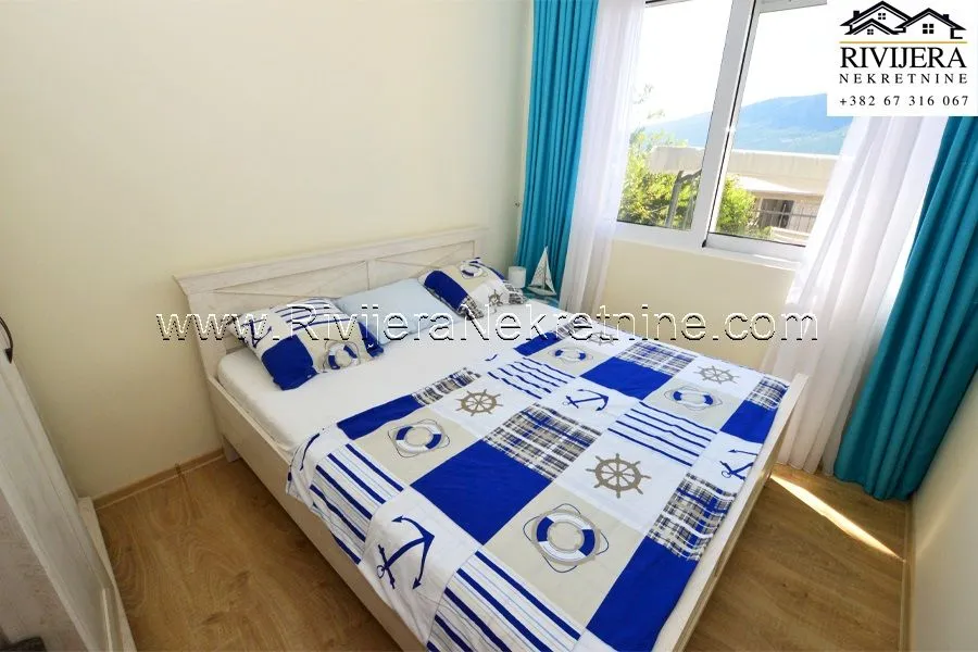 Prodaja, trosoban stan, 80m², Đenovići, Herceg Novi