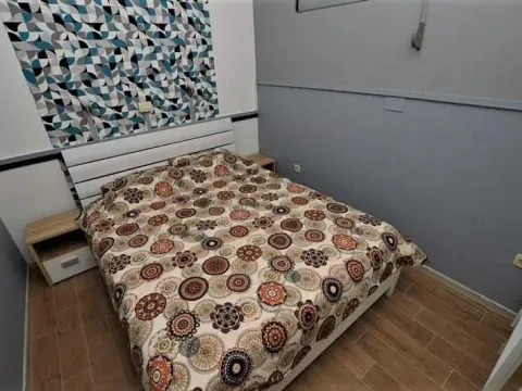 Rent, one bedroom apartment, 50m², Kumbor, Herceg Novi - image 5