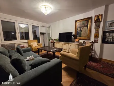 Prodaja, dvosoban stan, 73m², Novi Beograd Blok 29, Novi Beograd Sve Podlokacije - image 3