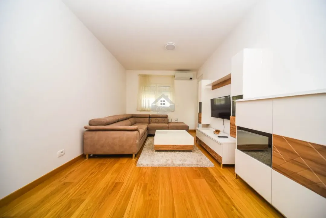 Rent, one bedroom apartment, 49m², New City, Podgorica