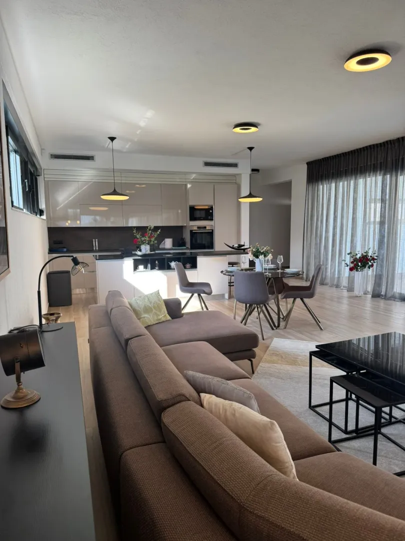 Sale, house, 342m², Ilino, Bar