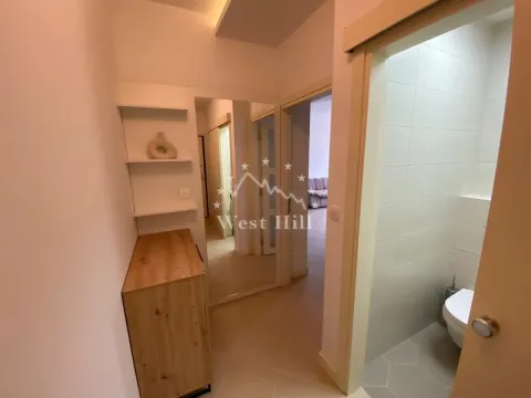 Prodaja, dvosoban stan, 62m², Dobrota, Kotor - image 2