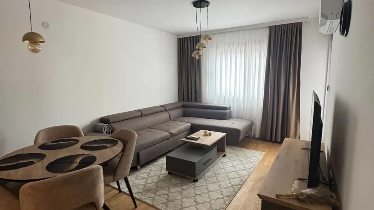 Rent, one bedroom apartment, 40m², Stari Aerodrom, Podgorica