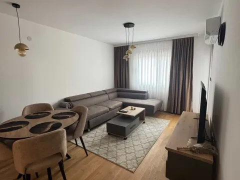 Rent, one bedroom apartment, 40m², Stari Aerodrom, Podgorica - image 1