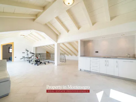 Prodaja, kuća, 971m², Petrovac, Budva - image 27