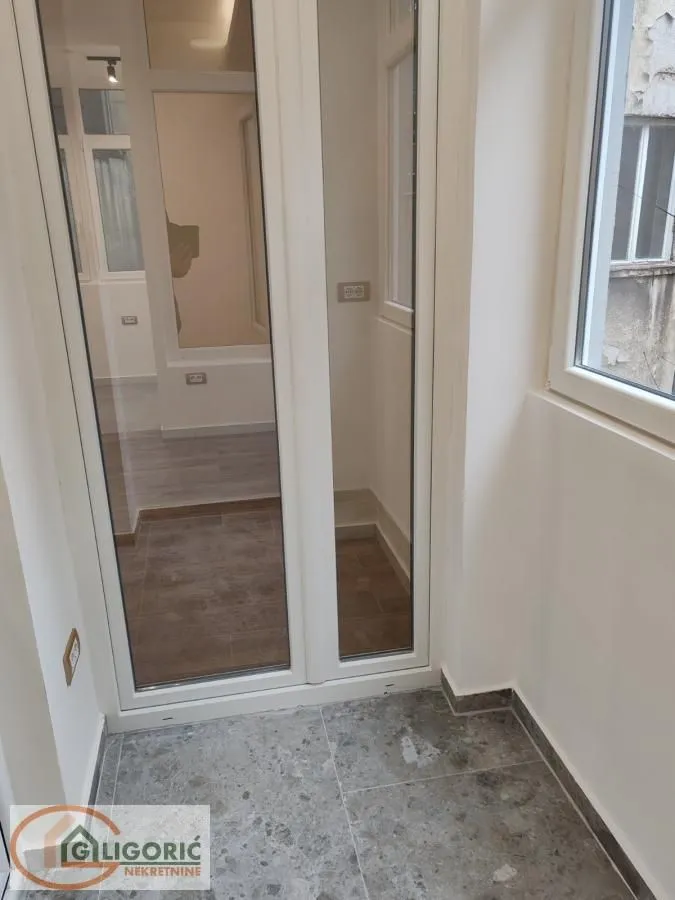 Rent, one bedroom apartment, 36m², Zeleni Venac, Beograd