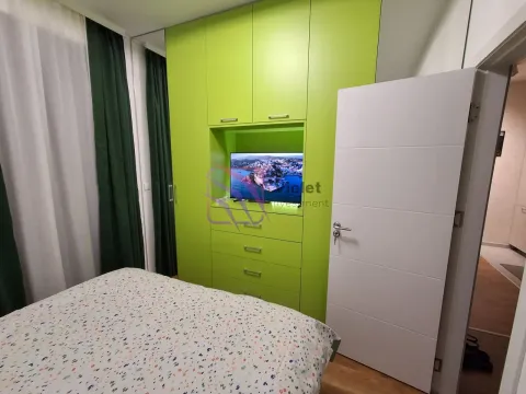 Rent, one bedroom apartment, 44m², Tološi, Podgorica - image 12