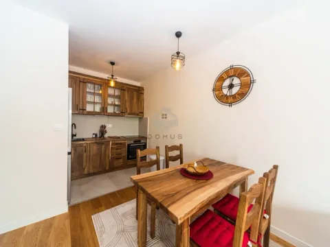 Izdavanje, jednosoban stan, 49m², Central Point, Podgorica - image 5