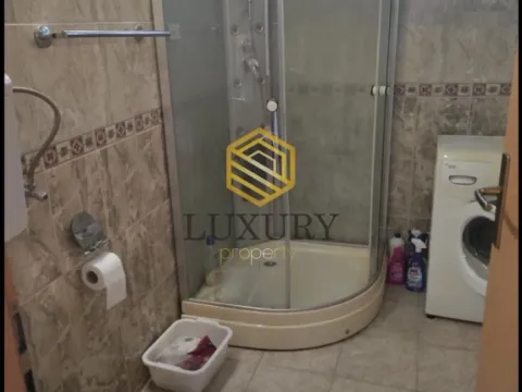 Izdavanje, jednosoban stan, 58m², Centar, Podgorica - image 10