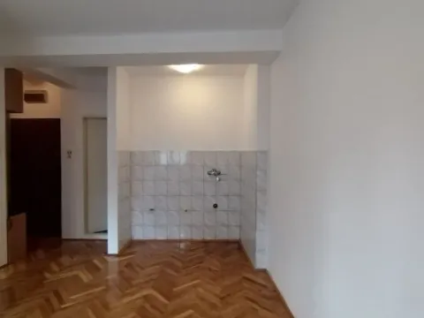 Sale, two bedroom apartment, 29m², Futoška, Novi Sad Sve Podlokacije - image 8