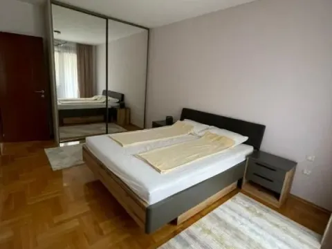 Sale, one bedroom apartment, 60m², Bečići, Budva - image 11