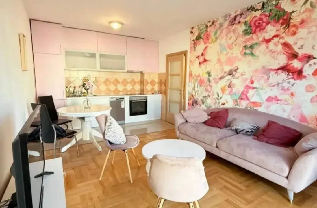 Izdavanje, jednosoban stan, 39m², Stari Aerodrom, Podgorica