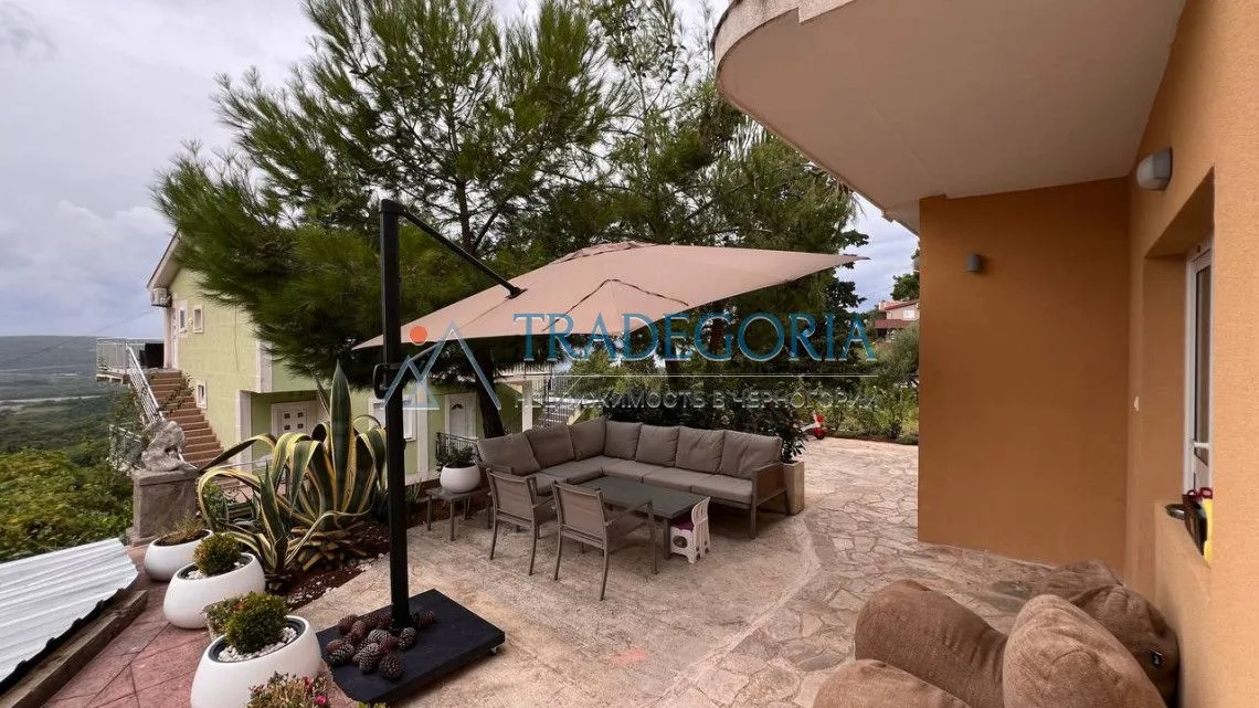 Prodaja, dvosoban stan, 40m², Kotor, Crna Gora