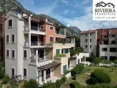 Sale, two bedroom apartment, 96m², Morinj, Kotor