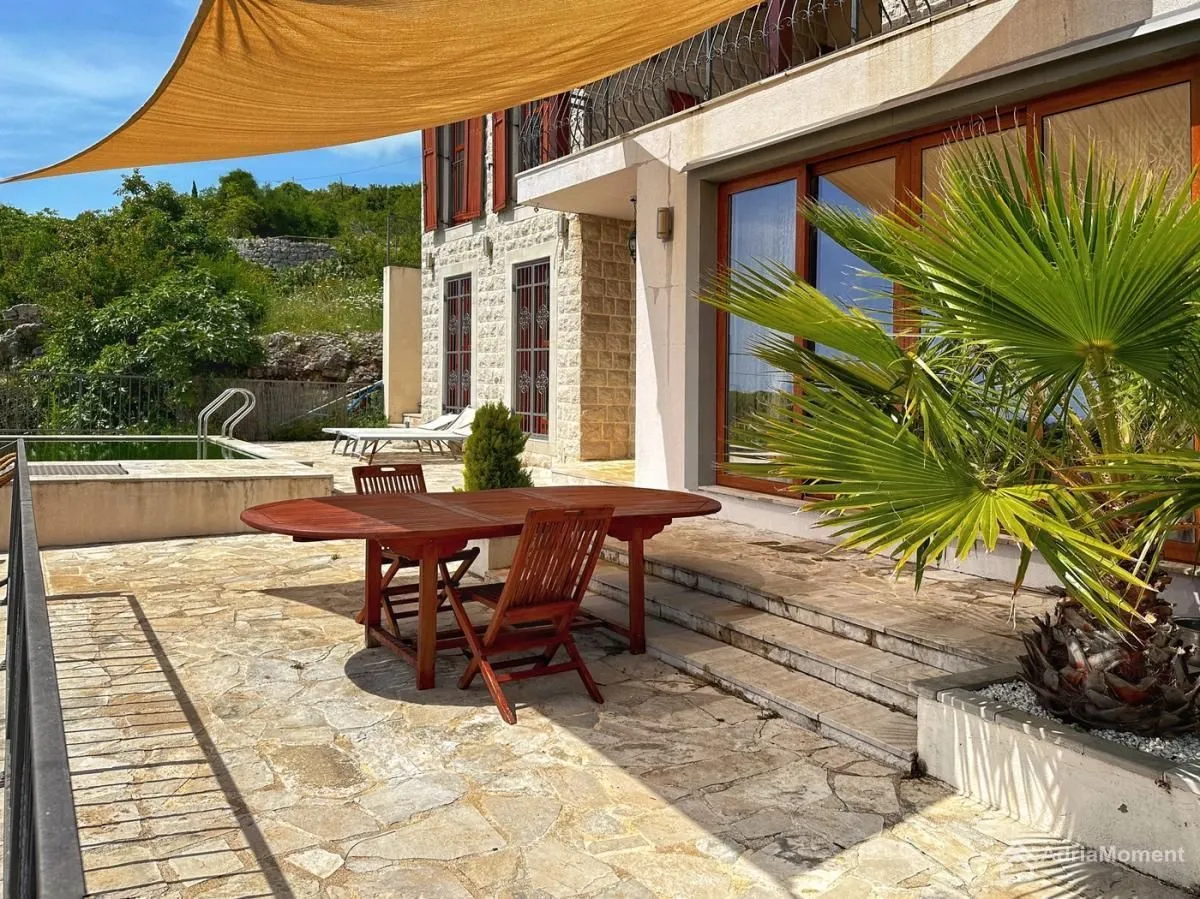 Prodaja, kuća, 230m², Zagora, Kotor