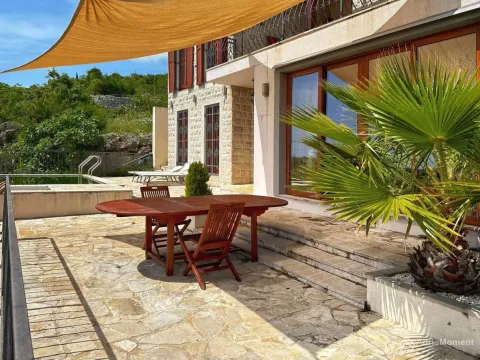 Prodaja, kuća, 230m², Zagora, Kotor