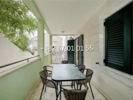 Prodaja, četvorosoban stan, 89m², Sveti Stefan, Budva - image 1