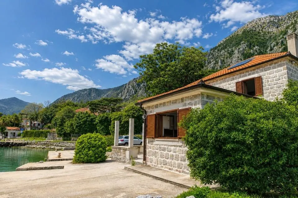 Sale, house, 130m², Muo, Kotor