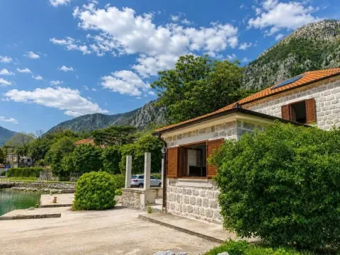Kuća in Muo