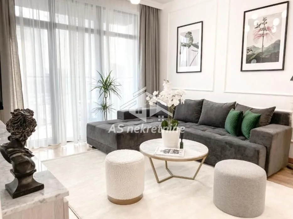 Rent, two bedroom apartment, 56m², Savski Venac, Beograd